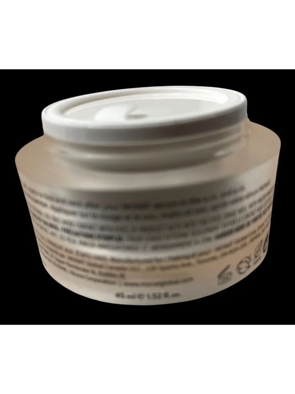 Monat Be Gentle Nourishing Moisturizer 45ml For Dry & Sensitive Skin